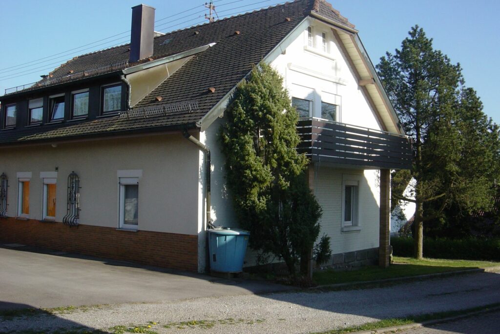 Gschwend - Frickenhofer Str - Hausnummer 33 - 2007000000